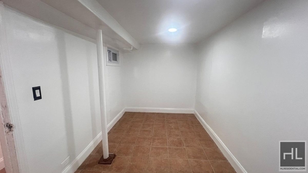 75-15 97th Avenue - Photo 9