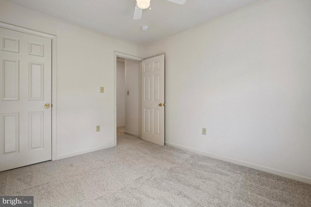 100 Belladonna Lane - Photo 15