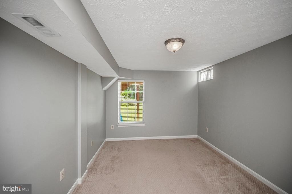 11 Ashley Court - Photo 39