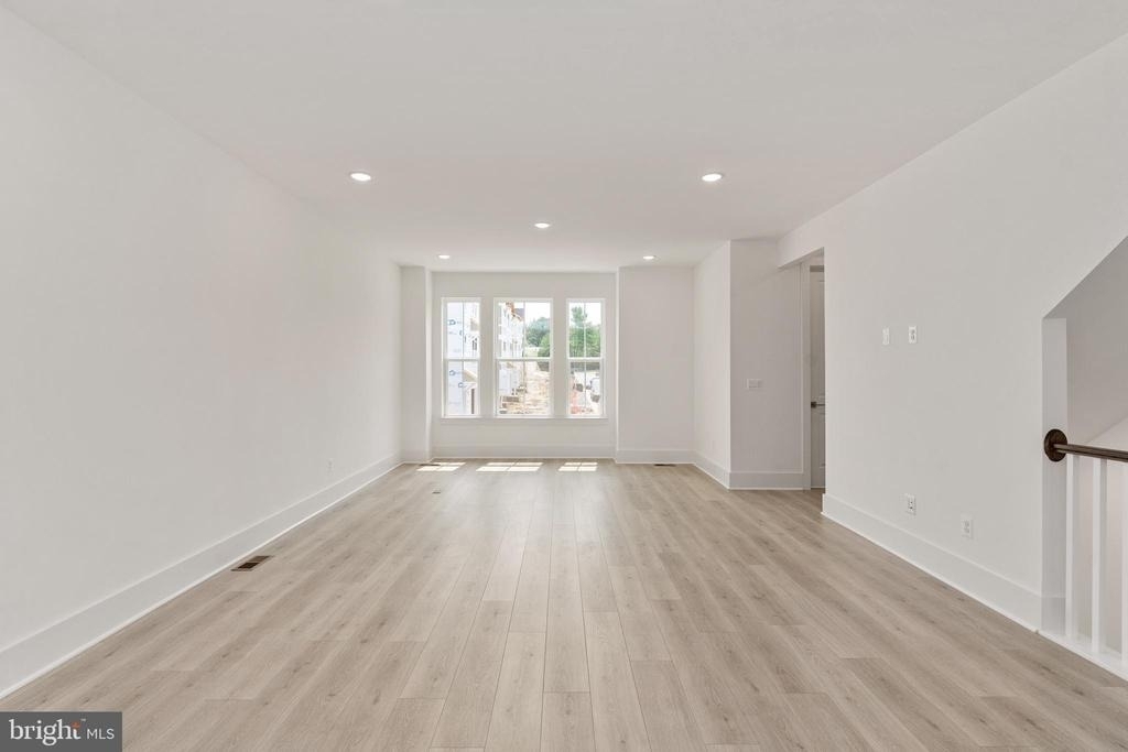 9207 Forkleaf Oak Dr - Photo 22