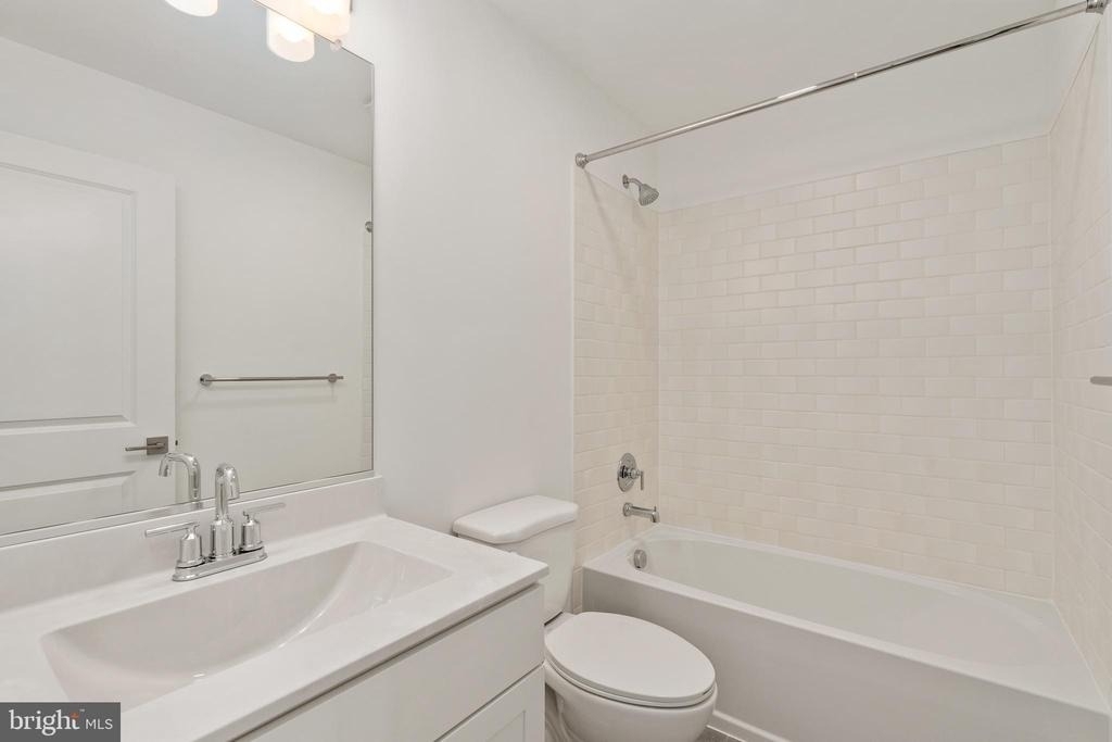 9207 Forkleaf Oak Dr - Photo 41