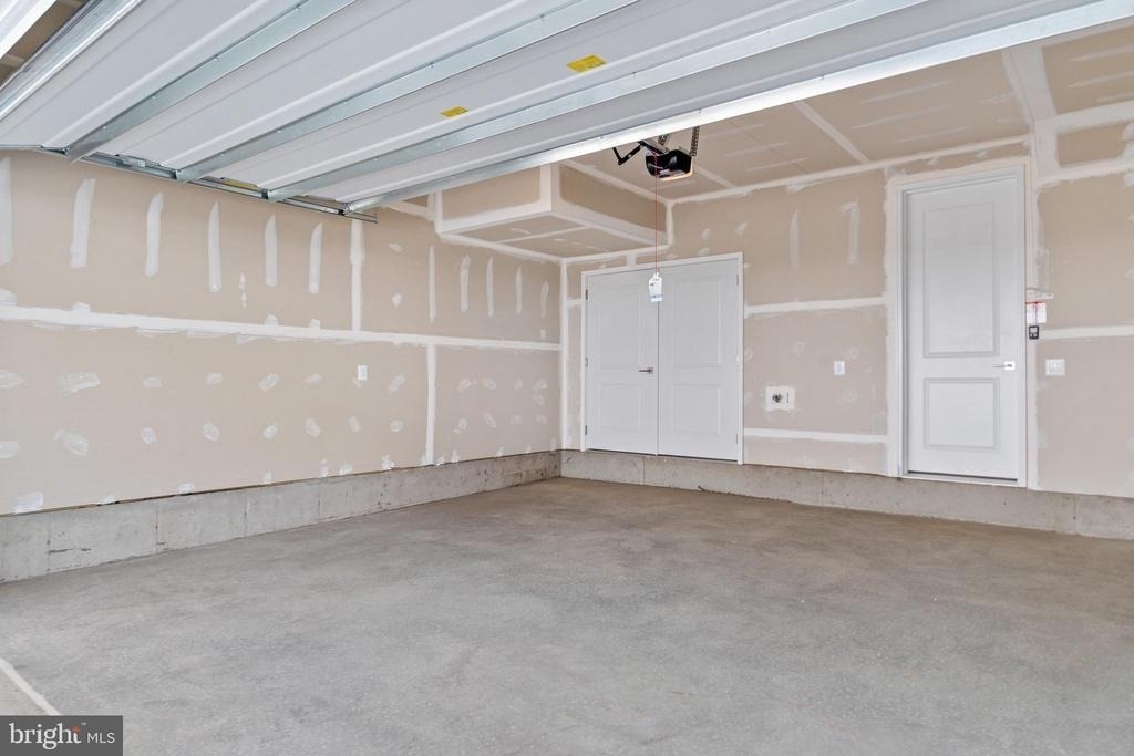 9207 Forkleaf Oak Dr - Photo 43