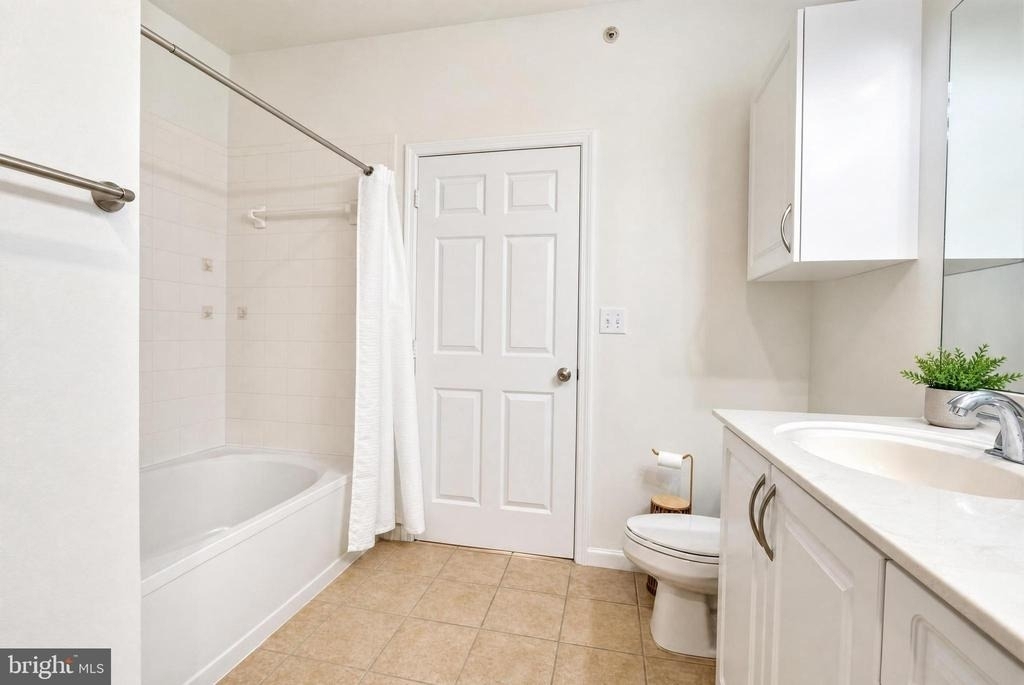 12901 Centre Park Circle - Photo 15
