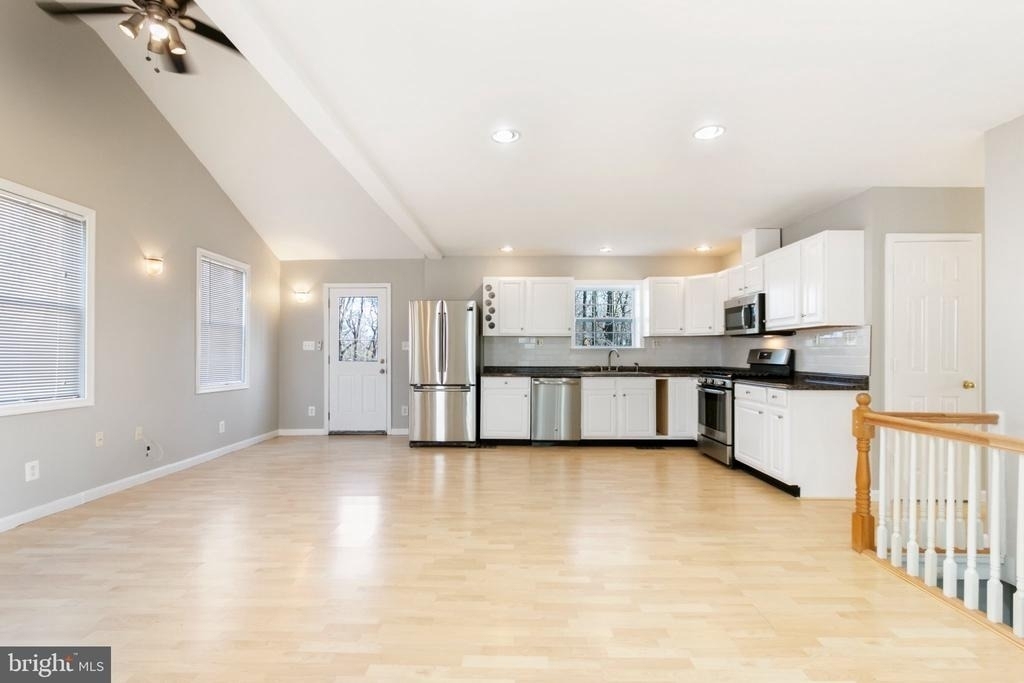 6341 Dogwood Place - Photo 9