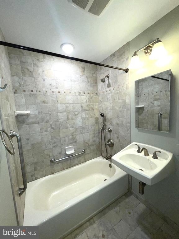 6933 Tyndale Street - Photo 16