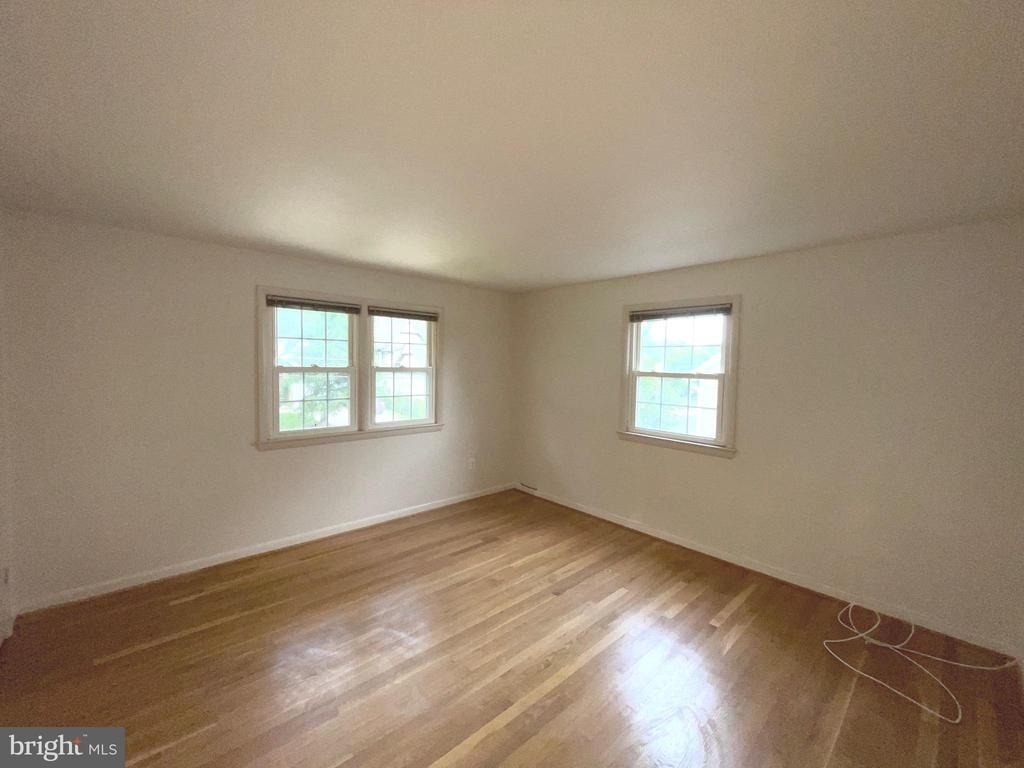 6933 Tyndale Street - Photo 13