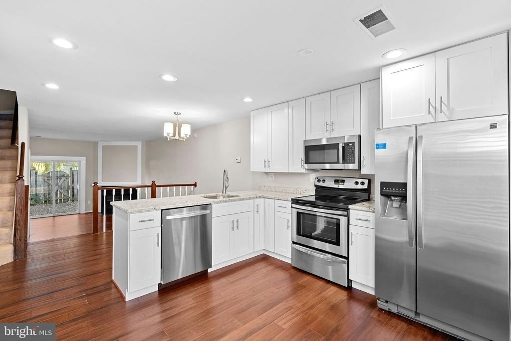 2110 Whisperwood Glen Lane - Photo 1