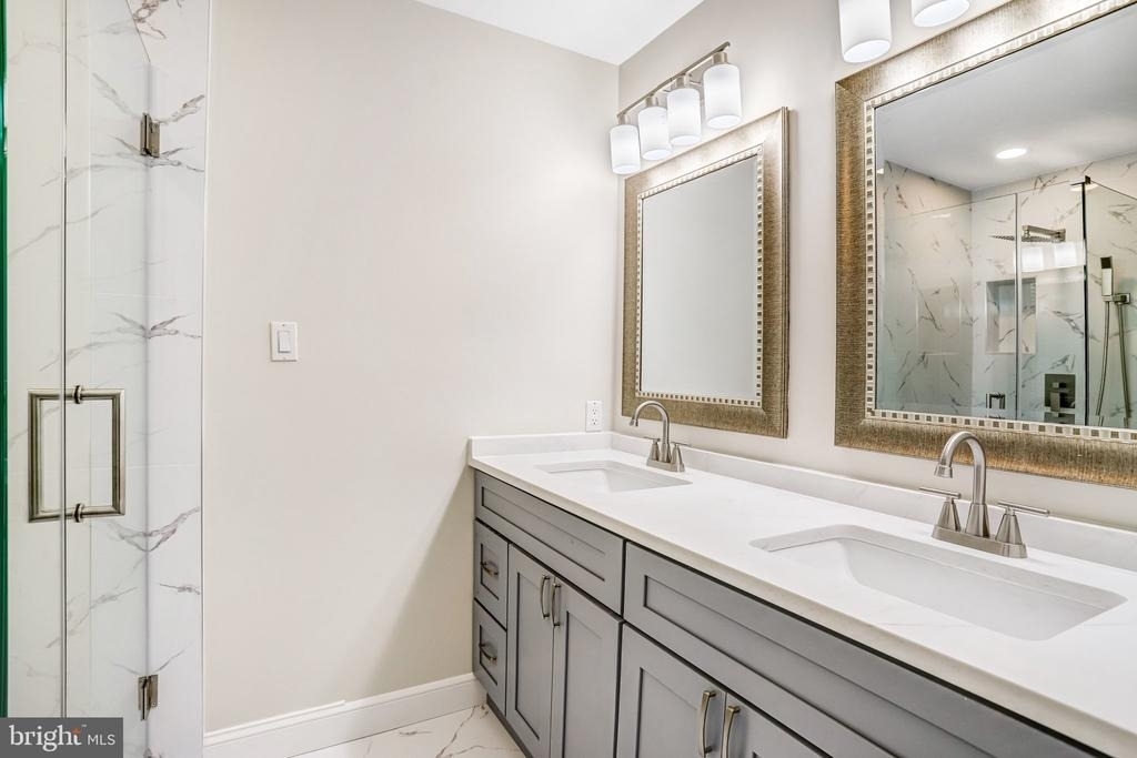 11109 Elmview Place - Photo 20