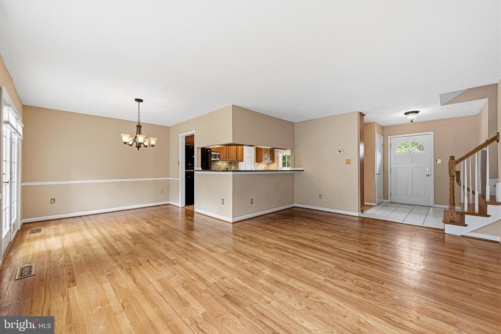 1432 Filene Court - Photo 3