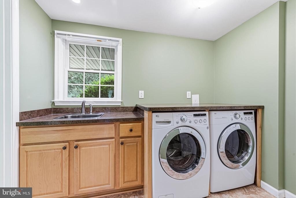 1432 Filene Court - Photo 21