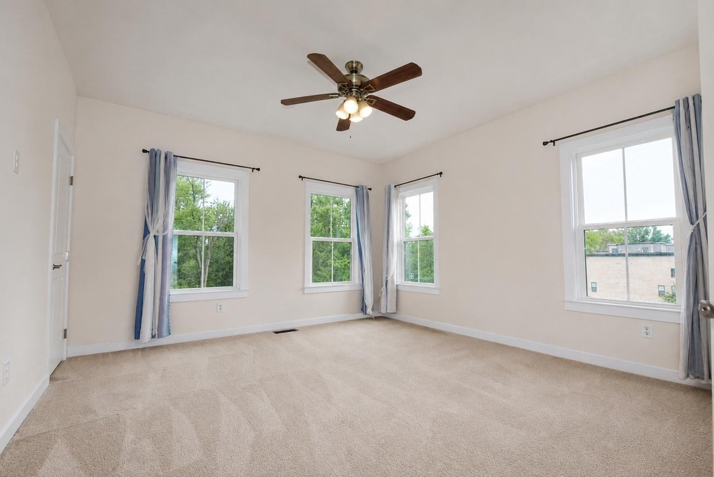 3171 Virginia Bluebell Court - Photo 30