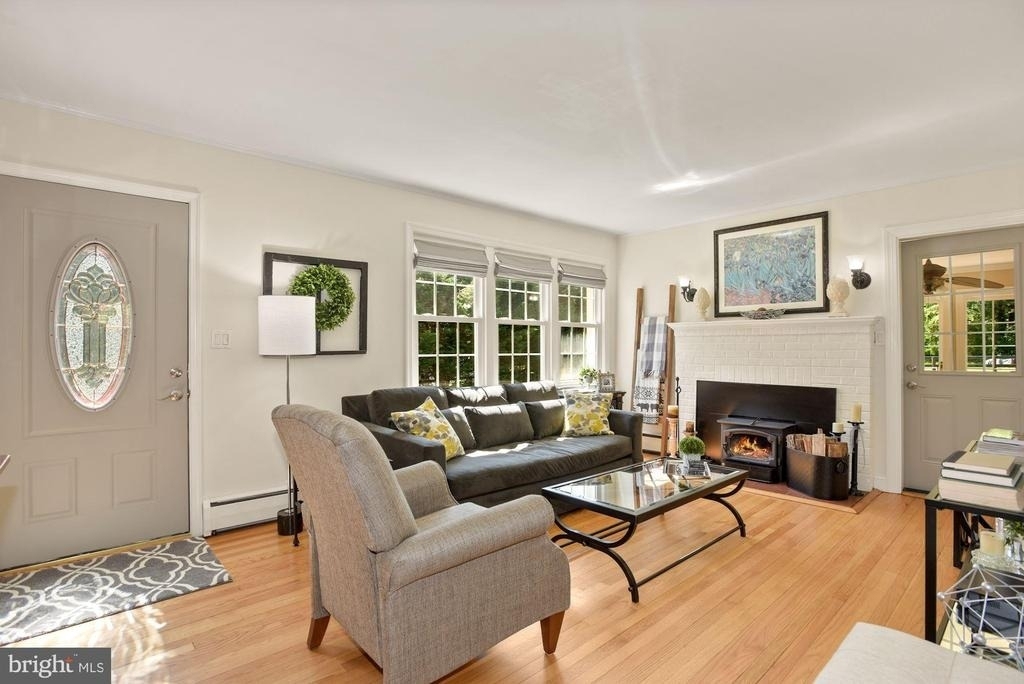 636 Walker Road - Photo 13
