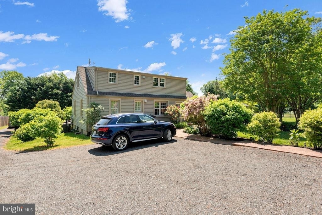 636 Walker Road - Photo 22