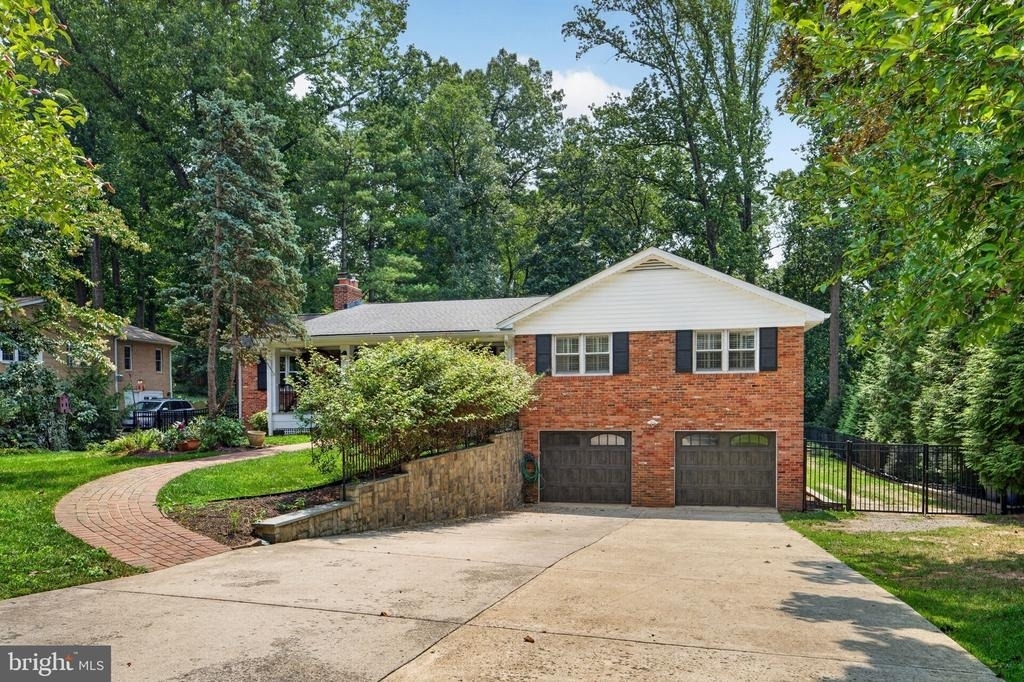 6443 Walters Woods Drive - Photo 1