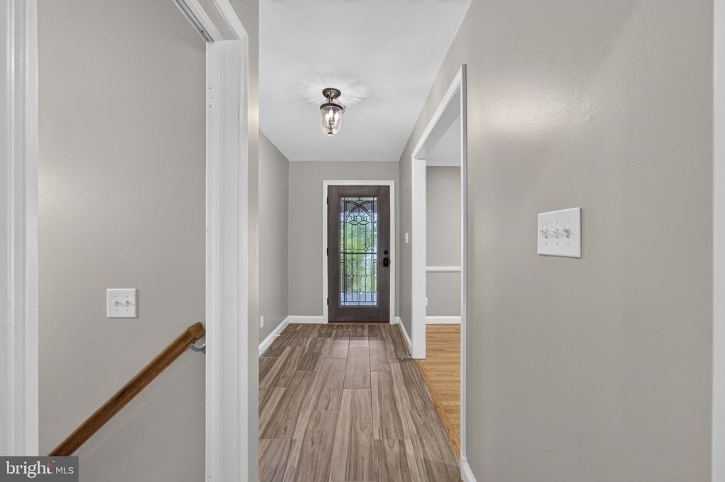 6443 Walters Woods Drive - Photo 30