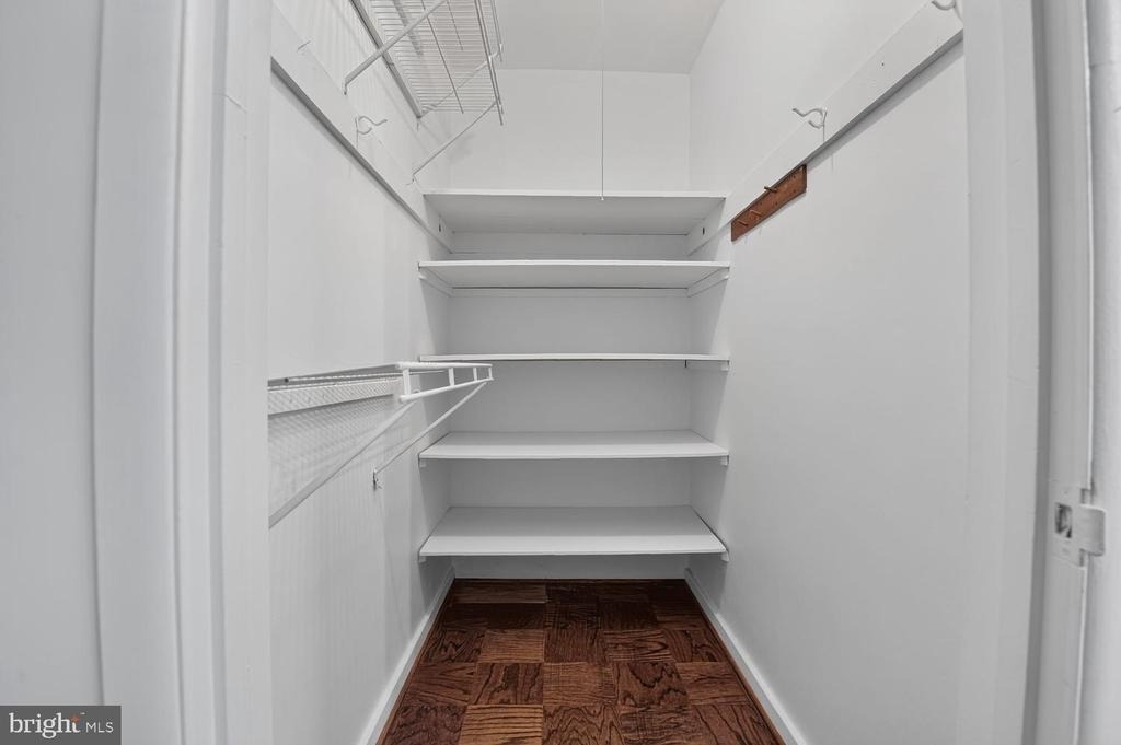 1210 N Taft Street - Photo 10