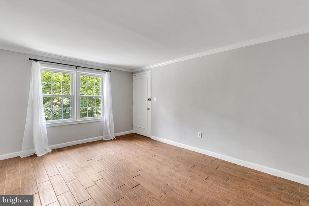 702 S Arlington Mill Drive - Photo 1