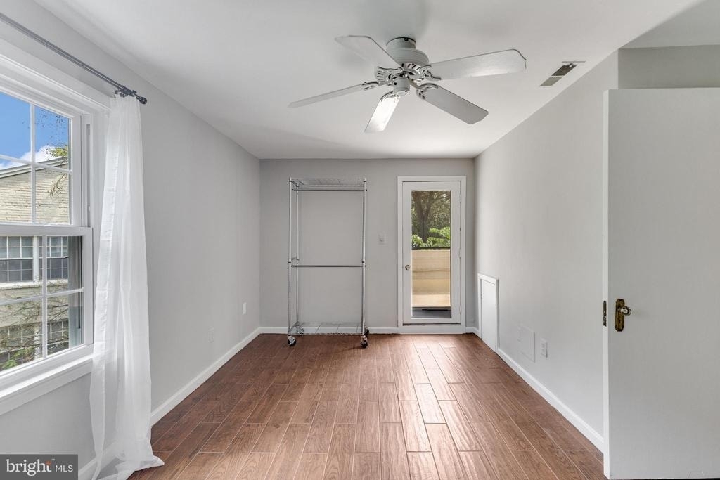 702 S Arlington Mill Drive - Photo 13