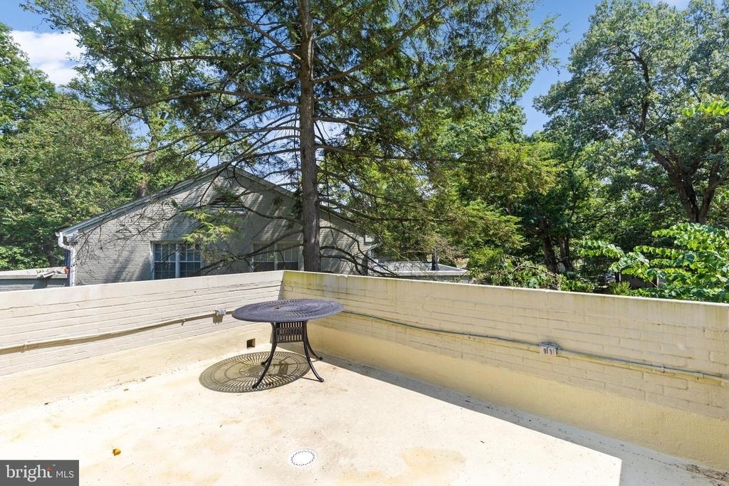 702 S Arlington Mill Drive - Photo 19