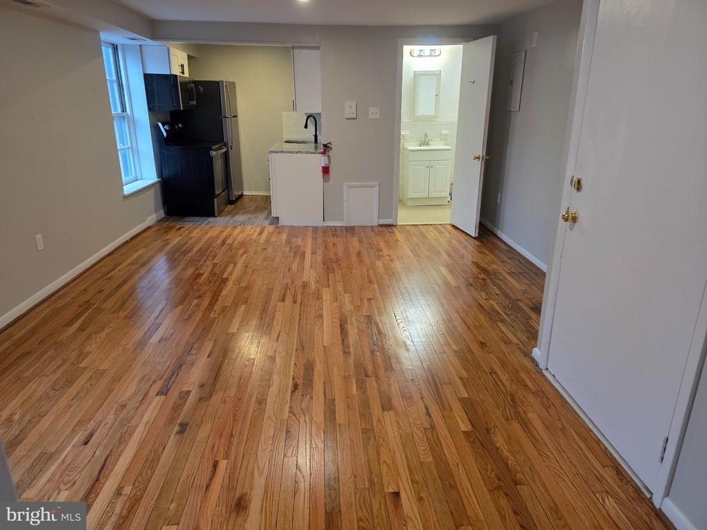 100 N 3rd Street - Photo 7