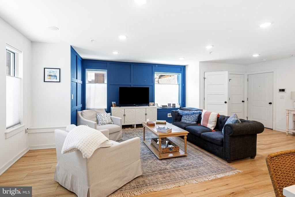 1206 N Orianna Street - Photo 2