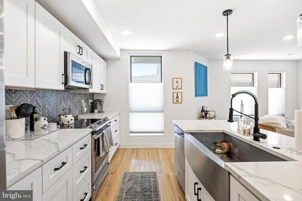 1206 N Orianna Street - Photo 6
