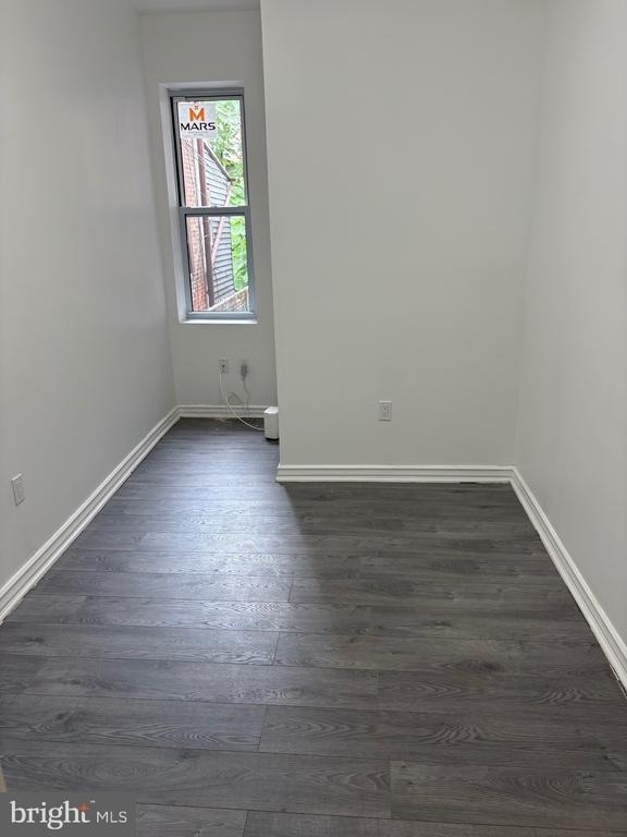 1733 W Erie Avenue - Photo 3