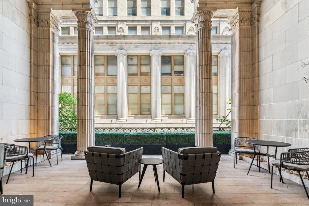 875 Sansom Street - Photo 31