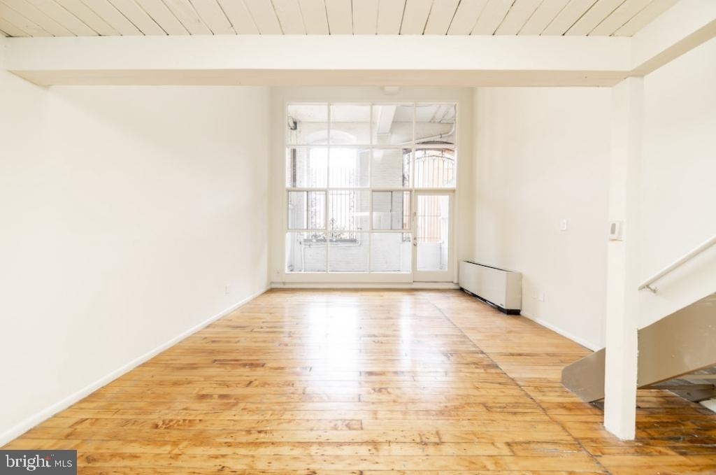1329 Lombard Street - Photo 17