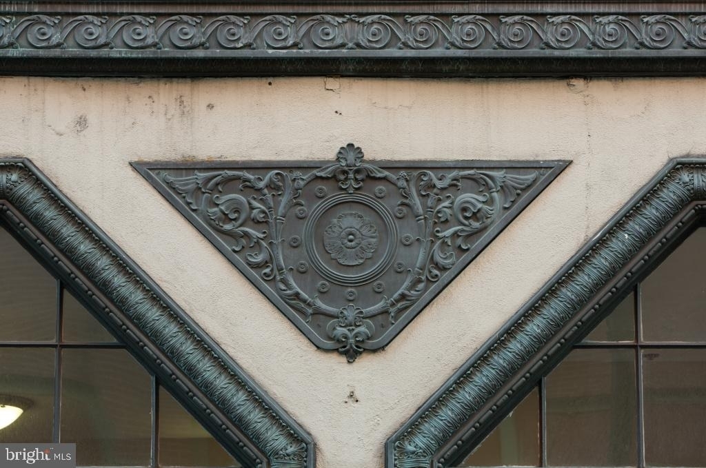 1220 Sansom Street - Photo 11