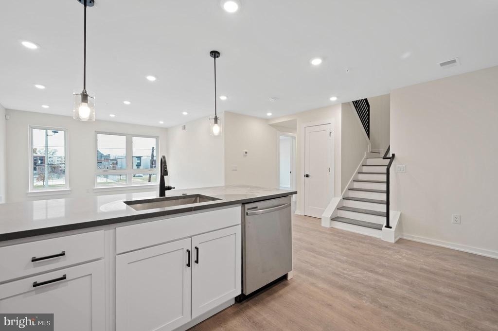 1721 N 21st Street - Photo 3