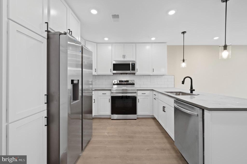 1721 N 21st Street - Photo 2