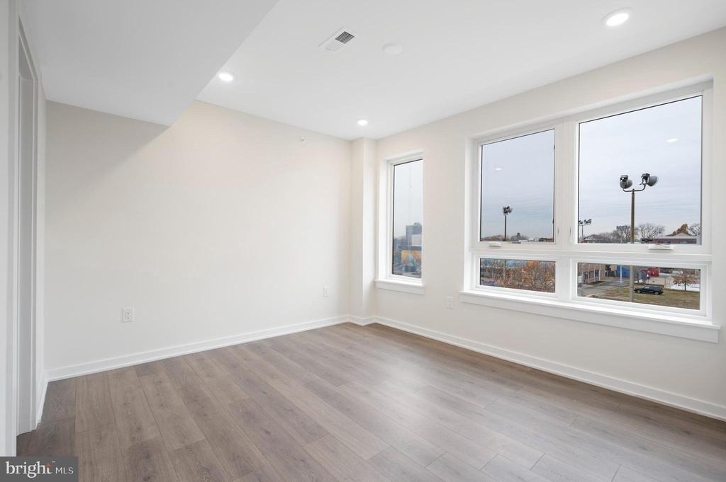 1721 N 21st Street - Photo 12