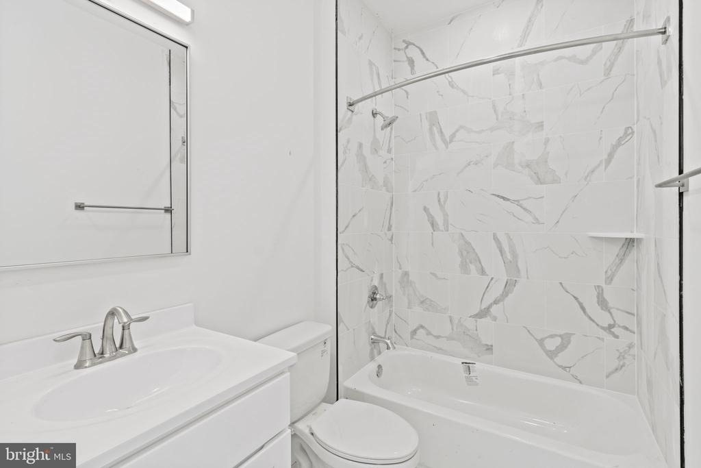3952 Lancaster Avenue - Photo 10