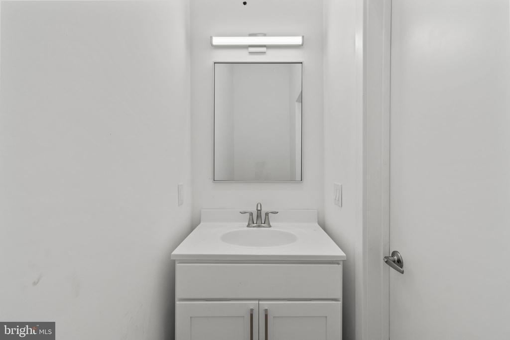 3952 Lancaster Avenue - Photo 12