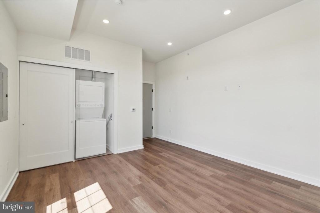 2513 N Howard Street - Photo 10