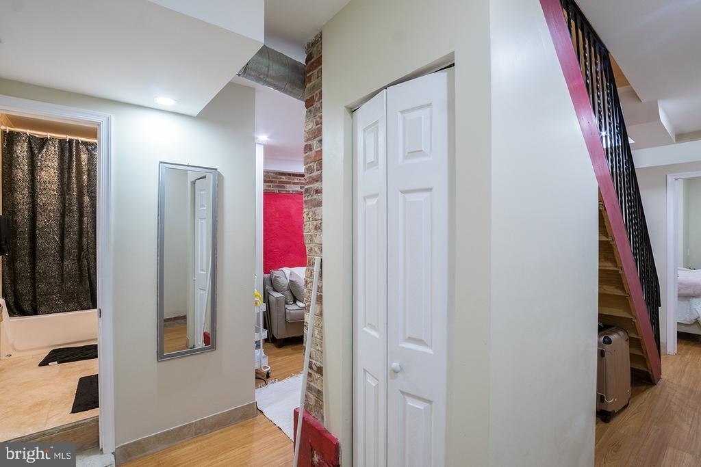1122 E Passyunk Avenue - Photo 12