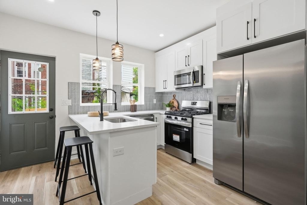 512 S Yewdall Street - Photo 8