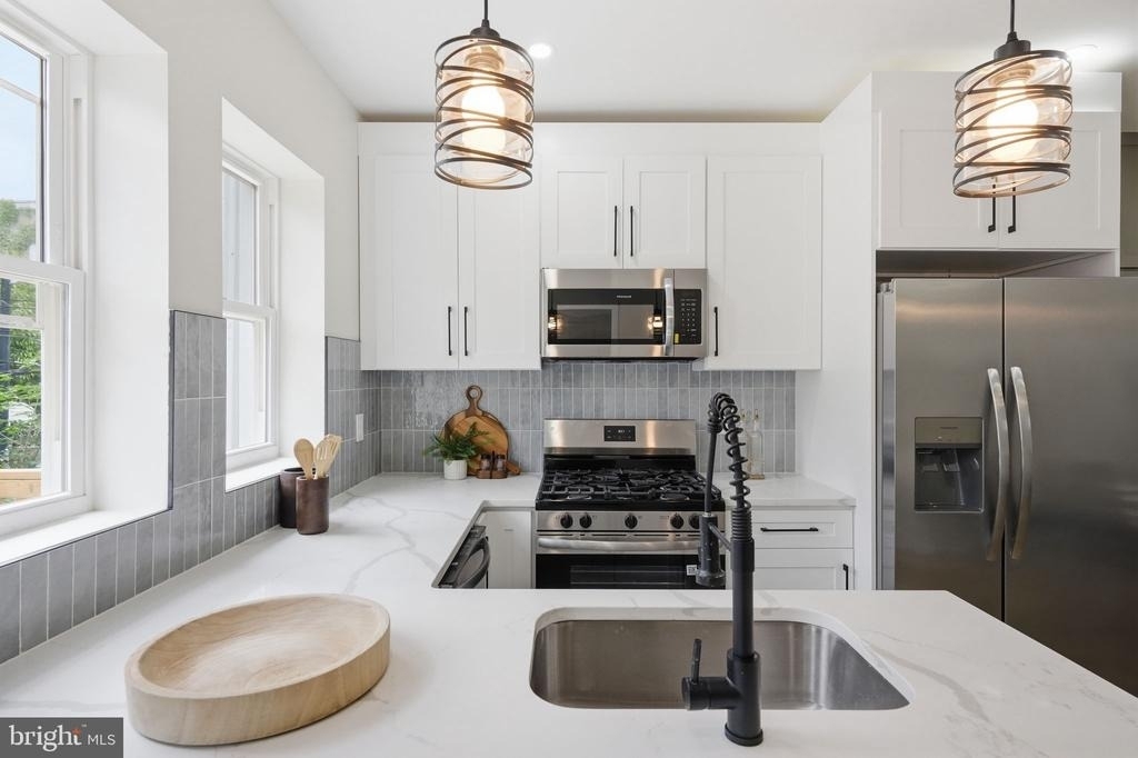 512 S Yewdall Street - Photo 12