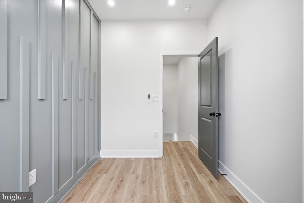 512 S Yewdall Street - Photo 17