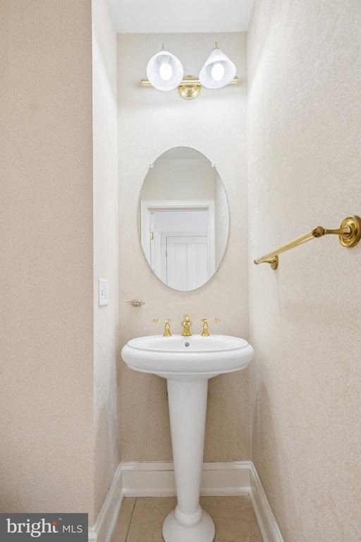 1512 Spruce Street - Photo 6