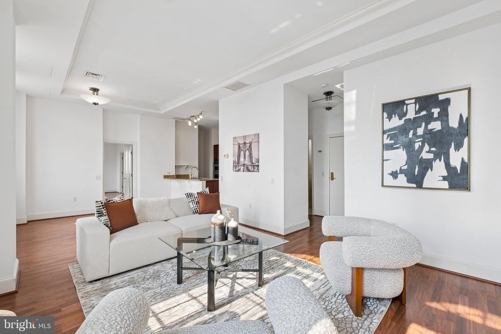 1512 Spruce Street - Photo 1