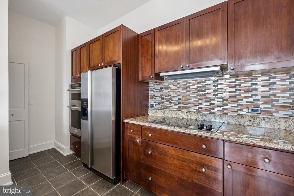 1512 Spruce Street - Photo 10
