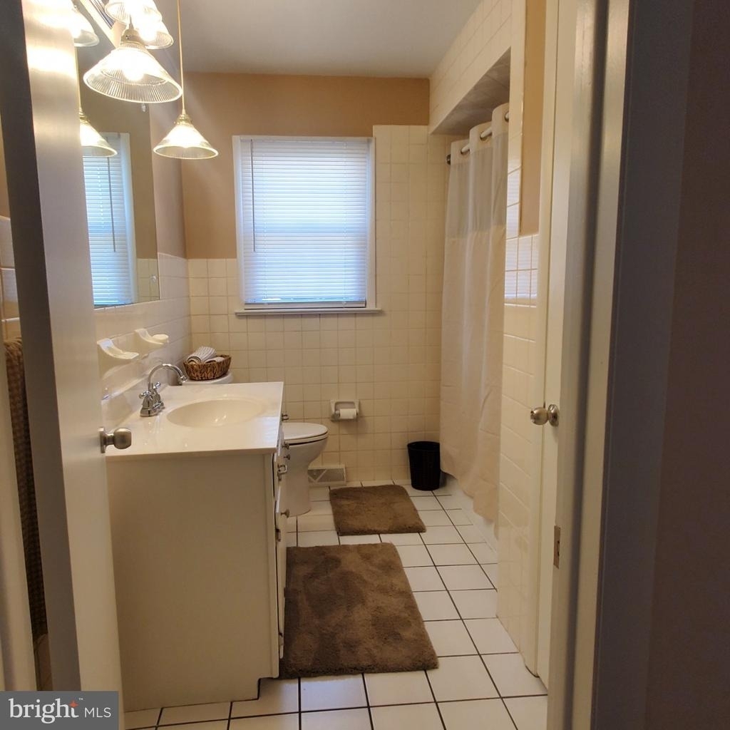 2024 A Beverly Drive - Photo 7