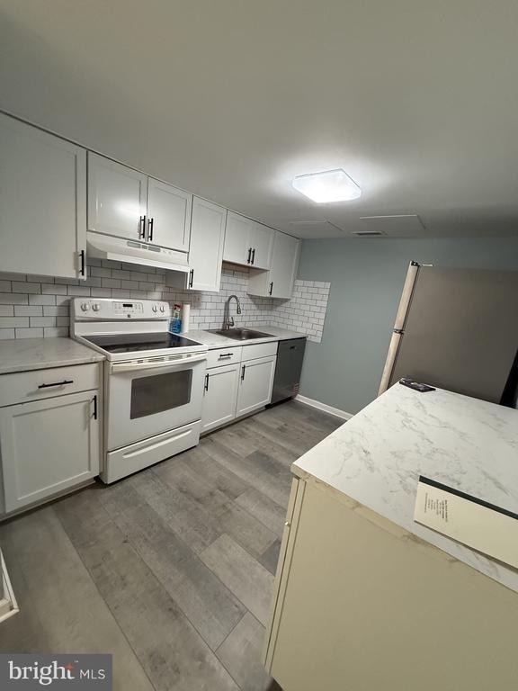 8 Radford Place - Photo 2