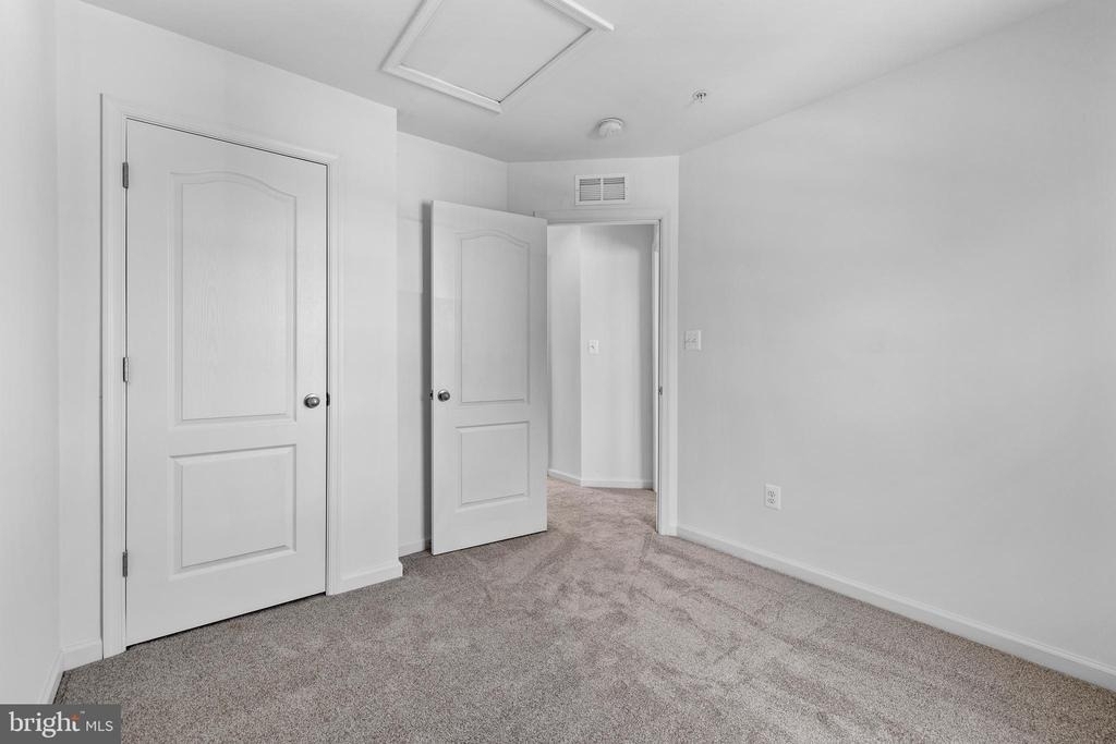 449 Peleton Street - Photo 19