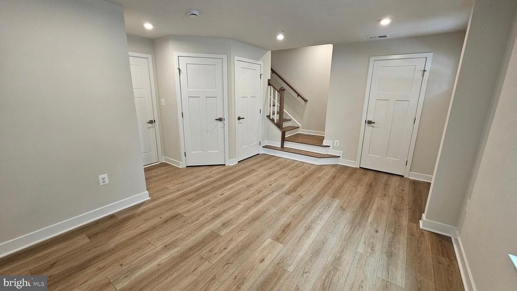 16437 Fife Way - Photo 3
