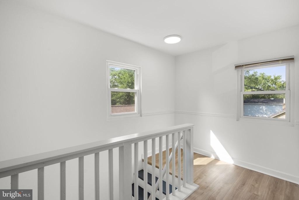 138 Maryland Park Drive - Photo 18