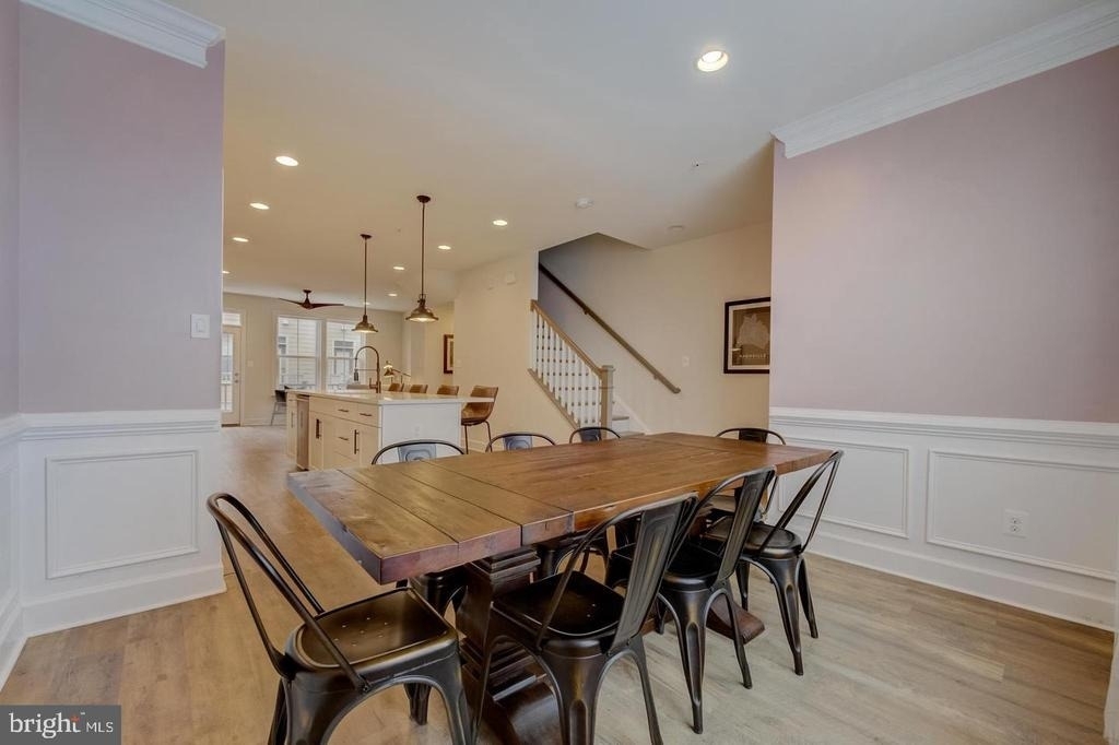 6512 47th Street - Photo 3