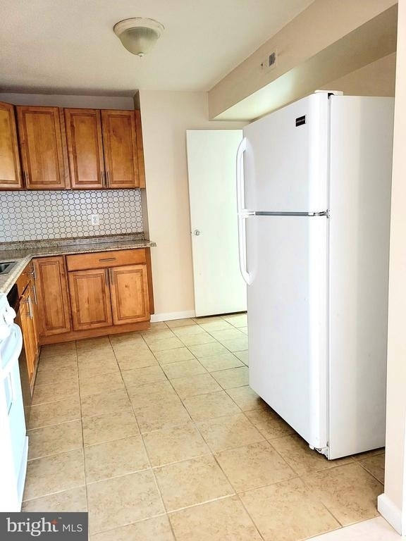 1836 Metzerott Road - Photo 6